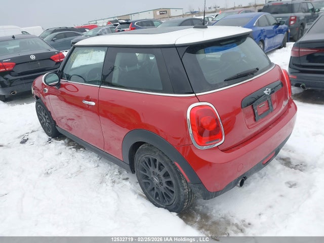WMWXP5C53J2G62627 Mini 3 Door Cooper