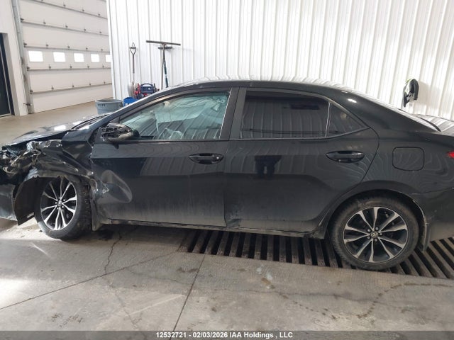 2T1BURHE2JC002762 Toyota COROLLA SE