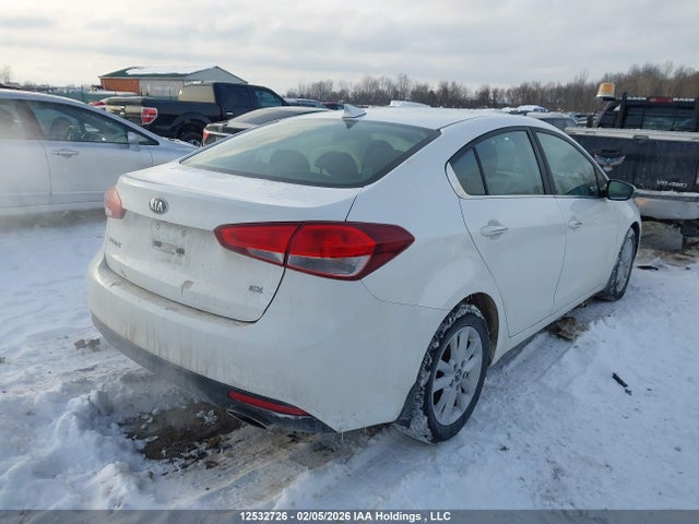 3KPFL4A84HE124739 KIA Forte Ex/ex Luxury/ex+