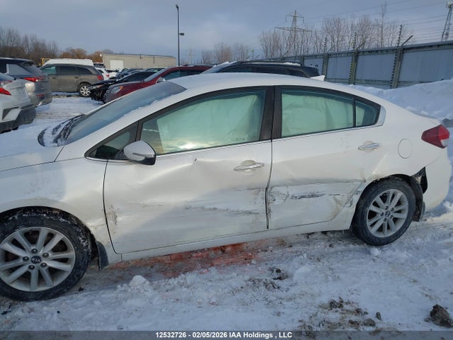 3KPFL4A84HE124739 KIA Forte Ex/ex Luxury/ex+