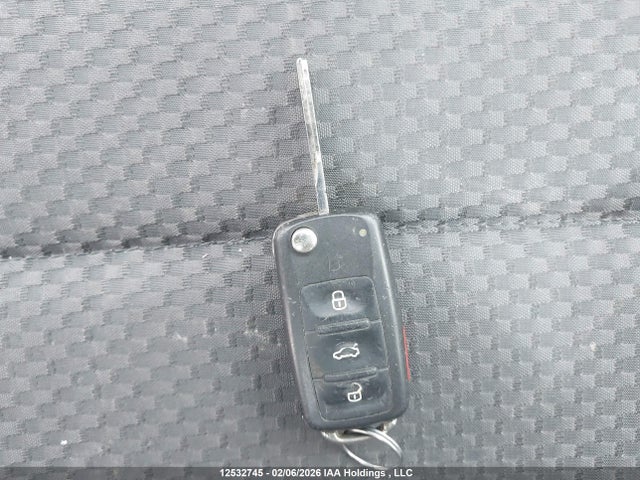 1VWAS7A36FC073104 Volkswagen Passat 1.8 Tsi Trendline