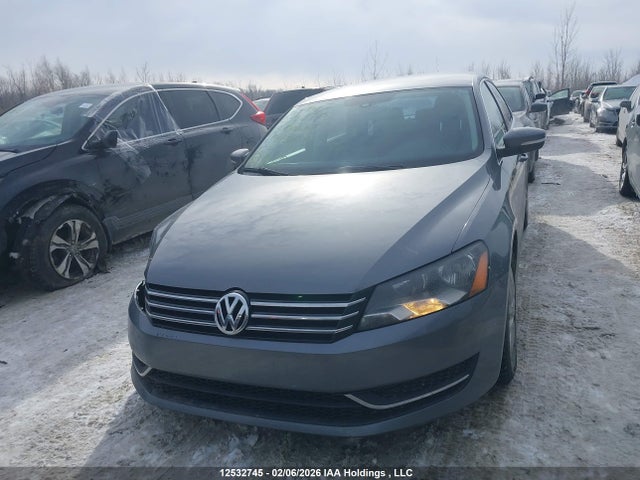 1VWAS7A36FC073104 Volkswagen Passat 1.8 Tsi Trendline