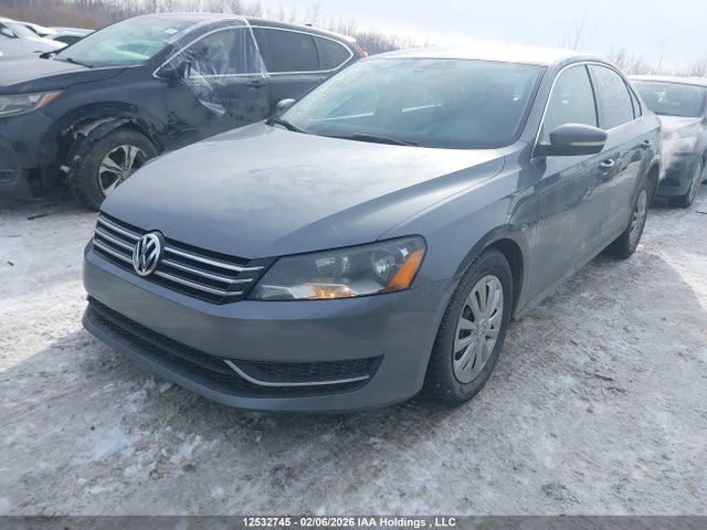 1VWAS7A36FC073104 Volkswagen Passat 1.8 Tsi Trendline