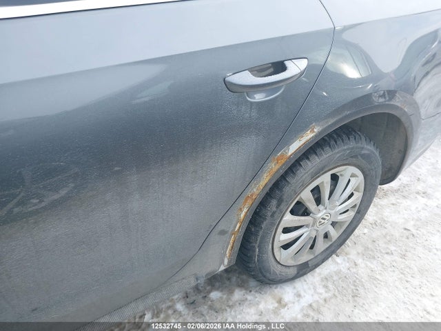 1VWAS7A36FC073104 Volkswagen Passat 1.8 Tsi Trendline