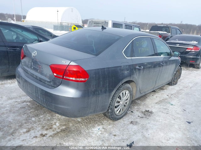 1VWAS7A36FC073104 Volkswagen Passat 1.8 Tsi Trendline