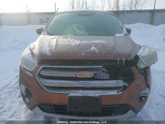 1FMCU0GD3HUF00065 Ford ESCAPE SE