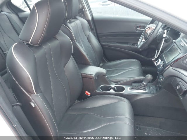 Acura ILX 2022 19UDE2F75NA800198 Image 5