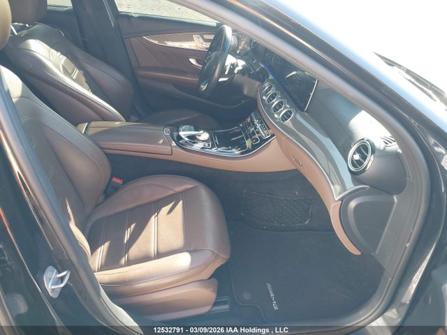 12532791 :رقم المزاد ، WDDZF6EB8JA297314 vin ، 2018 Mercedes-benz Amg E 43 4matic مزاد بيع