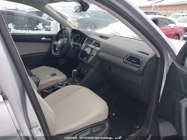3VV2B7AX4KM183458 Volkswagen Tiguan