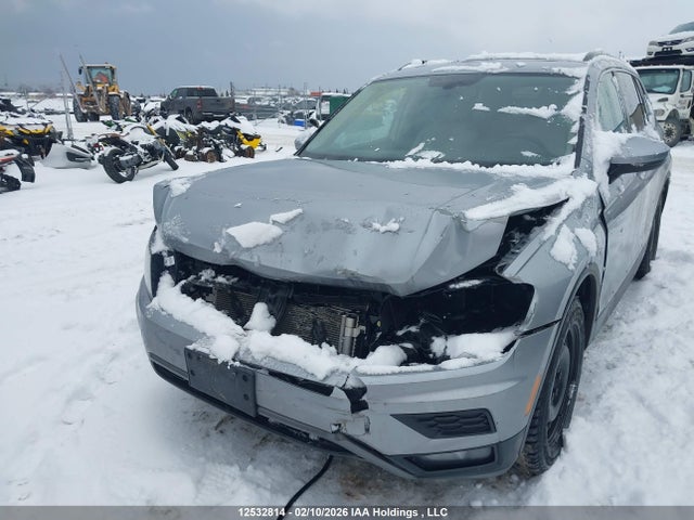 3VV2B7AX4KM183458 Volkswagen Tiguan
