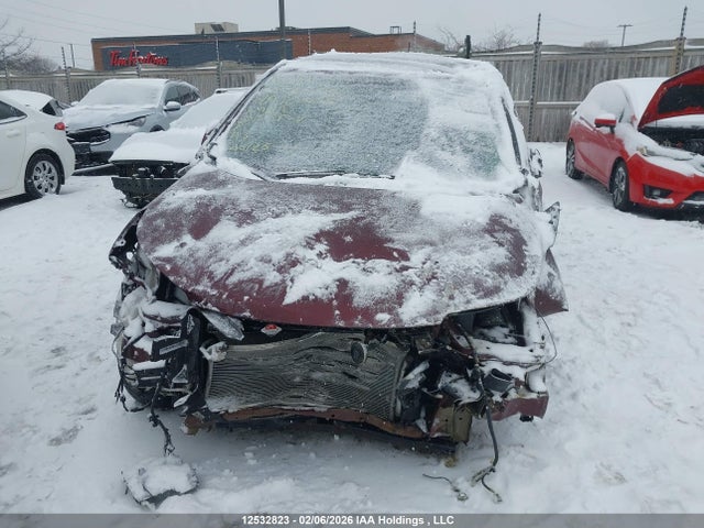 2HKRM4H48FH126242 Honda CR-V SE