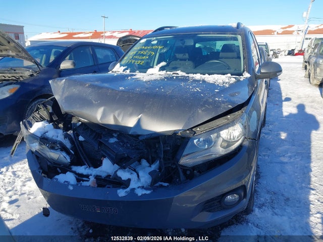 WVGJV7AX4FW559322 Volkswagen Tiguan S/se/sel/r-line