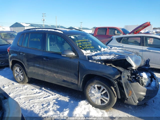 WVGJV7AX4FW559322 Volkswagen Tiguan S/se/sel/r-line