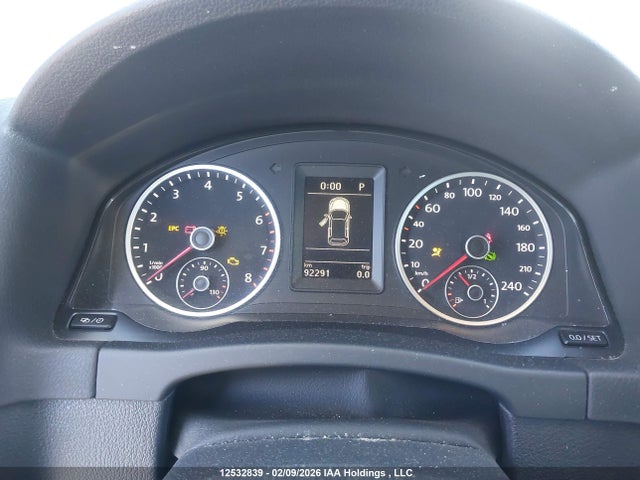 WVGJV7AX4FW559322 Volkswagen Tiguan S/se/sel/r-line