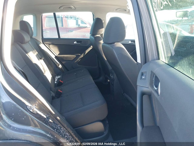 WVGJV7AX4FW559322 Volkswagen Tiguan S/se/sel/r-line