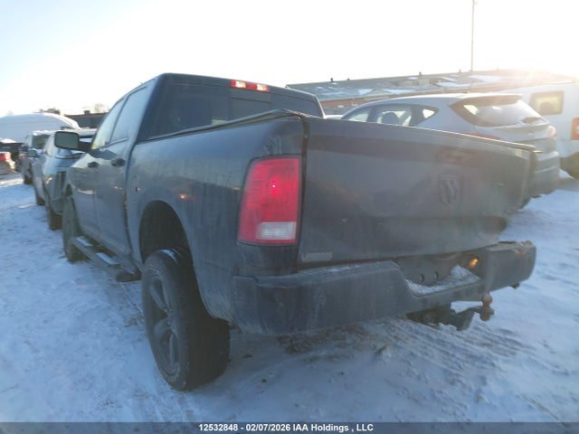 3C6RR7LG5NG268325 RAM 1500 Classic Slt