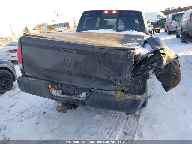 3C6RR7LG5NG268325 RAM 1500 Classic Slt