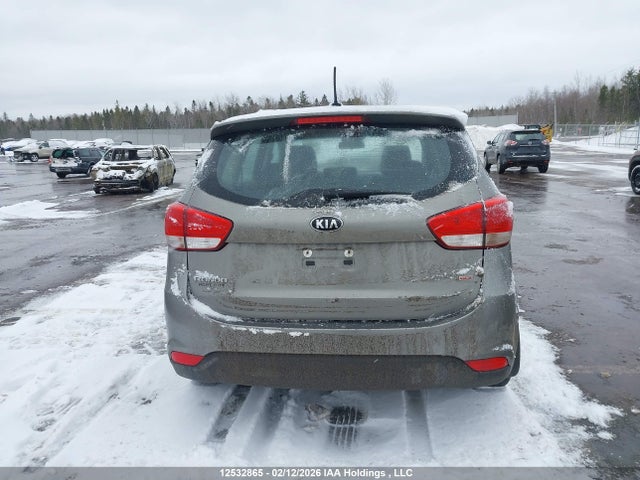 KNAHT8A35E7063334 KIA Rondo Lx