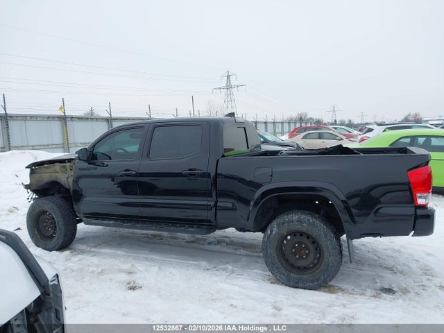 5TFDZ5BN8HX028810 Toyota Tacoma Dbl Cab/sr5/trd Sport/or