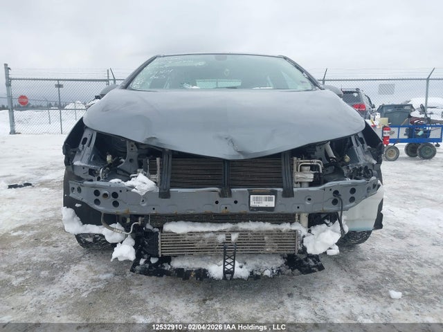 1G1BE5SMXJ7164803 Chevrolet CRUZE LT