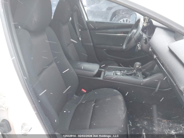 JM1BPAK78L1159335 Mazda MAZDA3