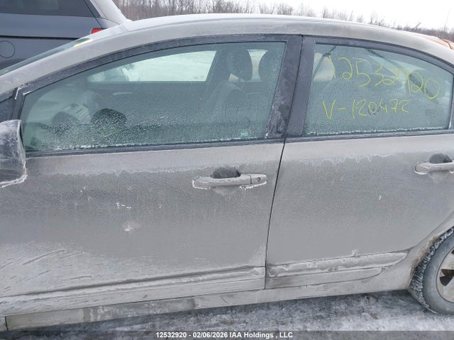 12532920 :رقم المزاد ، 2HGFA16528H120472 vin ، 2008 Honda Civic مزاد بيع