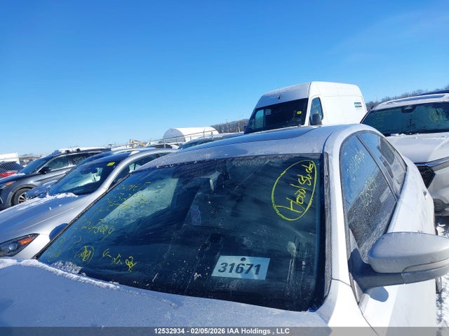 3VW1K7AJ7FM247324 Volkswagen Jetta 2.0l Trendline/2.0l Trendline+
