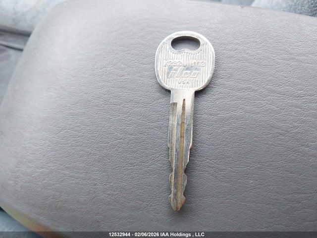 12532944 :رقم المزاد ، KNAGD126655435817 vin ، 2005 Kia Magenta مزاد بيع