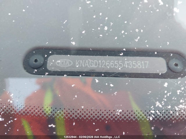 12532944 :رقم المزاد ، KNAGD126655435817 vin ، 2005 Kia Magenta مزاد بيع