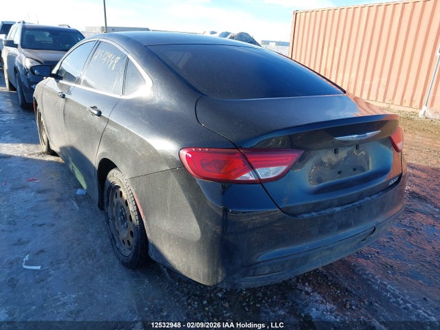 Chrysler 200 LX 2015 1C3CCCFB6FN645525 Image 3