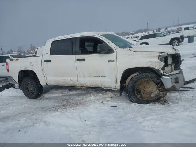 12532953 :رقم المزاد ، 5TFDY5F18MX004687 vin ، 2021 Toyota Tundra Crewmax Sr5/crewmax Trd Pro مزاد بيع