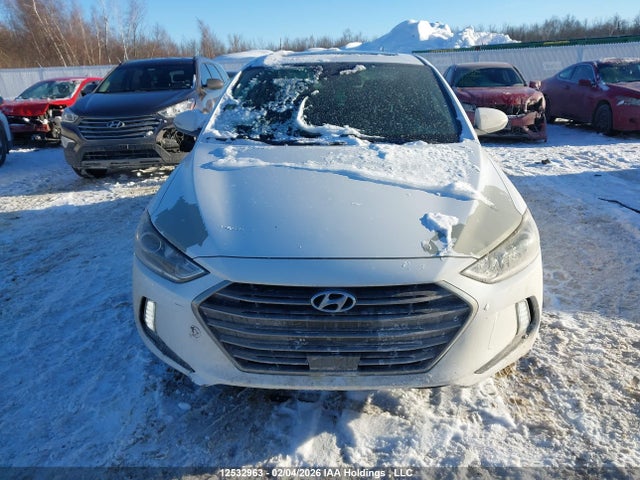 Продажа на аукционе авто 2018 Hyundai Elantra, vin: KMHD84LF8JU640996, номер лота: 12532963