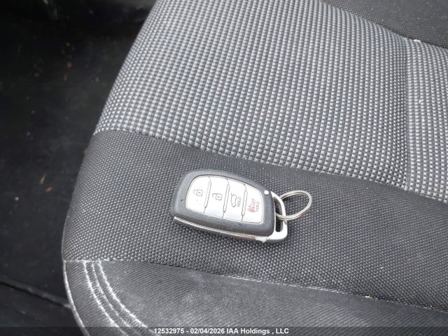 KMHD35LH4GU319942 Hyundai ELANTRA GT