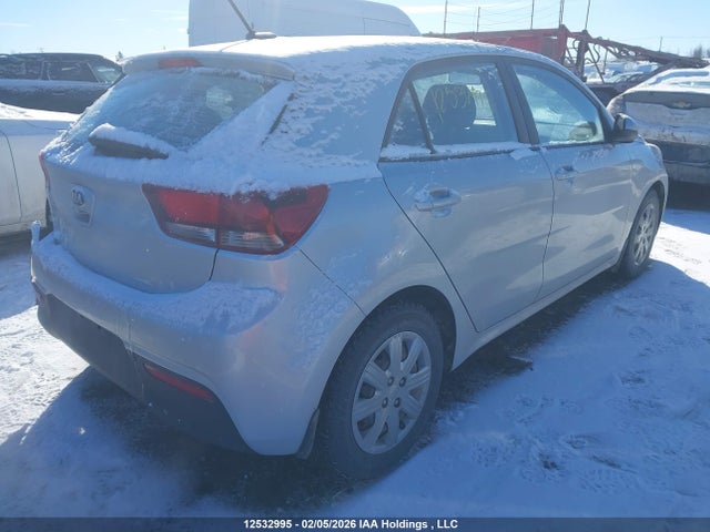 3KPA25AD7ME397040 KIA Rio Lx Premium/lx+