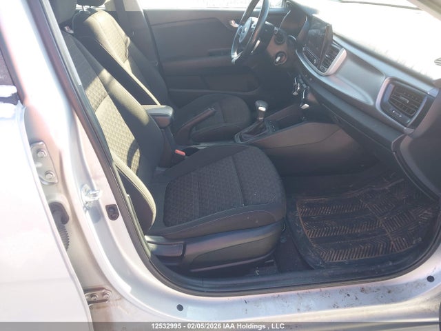 3KPA25AD7ME397040 KIA Rio Lx Premium/lx+