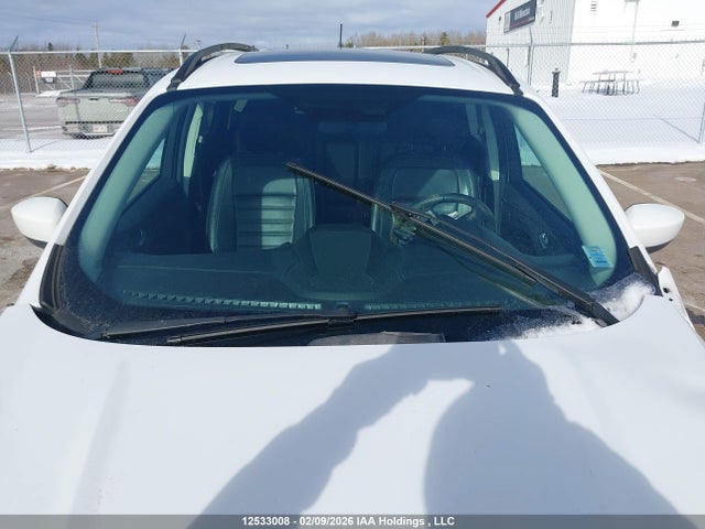 12533008 :رقم المزاد ، 1FMCU9HD3JUA37403 vin ، 2018 Ford Escape Sel مزاد بيع