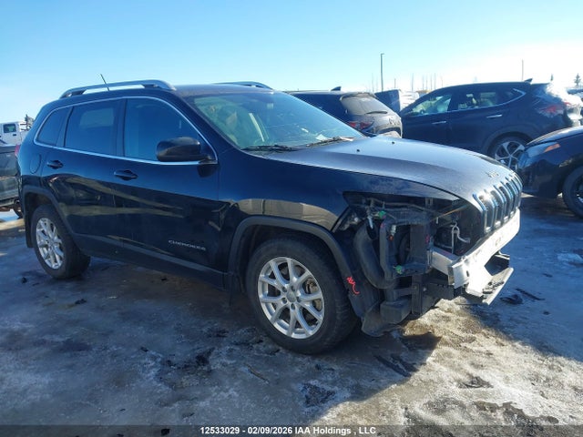 1C4PJLCS1EW316358 Jeep Cherokee Latitude