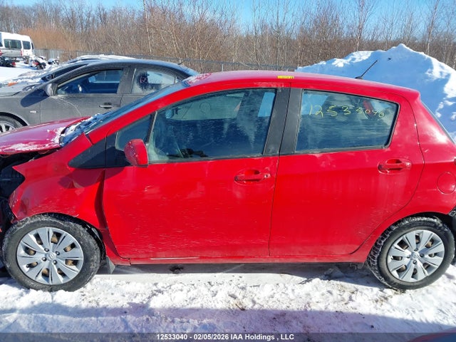 VNKKTUD36GA061814 Toyota Yaris L/le/se