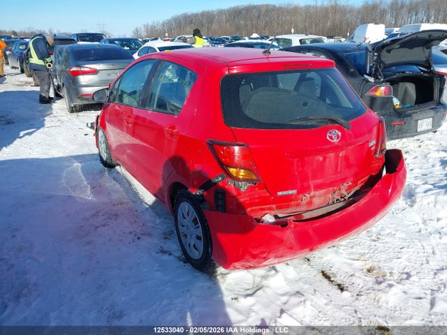 VNKKTUD36GA061814 Toyota Yaris L/le/se