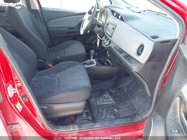 VNKKTUD36GA061814 Toyota Yaris L/le/se