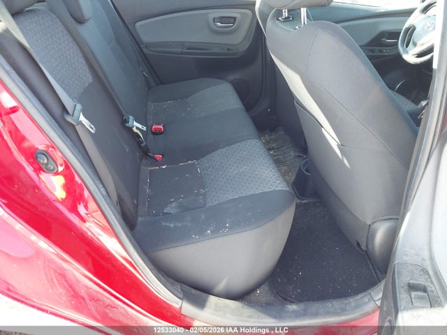 VNKKTUD36GA061814 Toyota Yaris L/le/se
