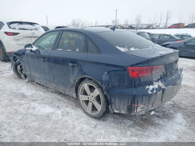 Продажа на аукционе авто 2017 Audi A3, vin: WAUB8GFF1H1077498, номер лота: 12533041