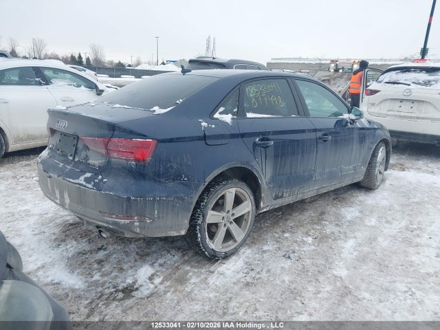 Продажа на аукционе авто 2017 Audi A3, vin: WAUB8GFF1H1077498, номер лота: 12533041