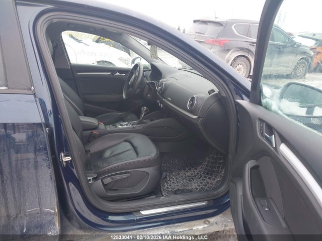 Продажа на аукционе авто 2017 Audi A3, vin: WAUB8GFF1H1077498, номер лота: 12533041