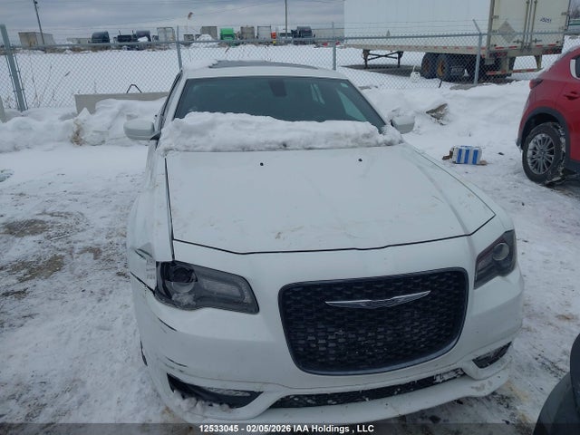 Chrysler 300 S 2017 2C3CCABG1HH564112 Image 12