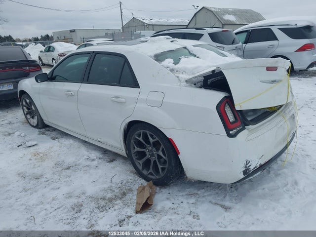 Chrysler 300 S 2017 2C3CCABG1HH564112 Image 3