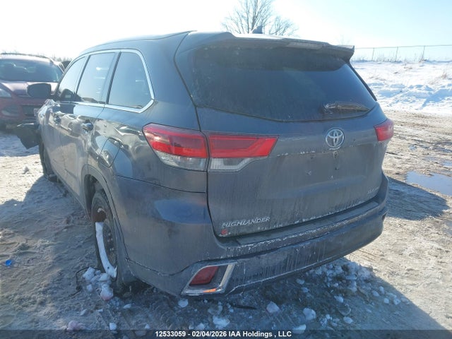 5TDJZRFH9JS548072 Toyota Highlander Se/xle
