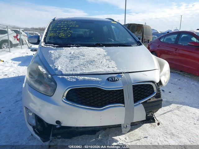 KNAHT8A31F7075708 KIA Rondo Lx/lx Value/lx Winter Edition