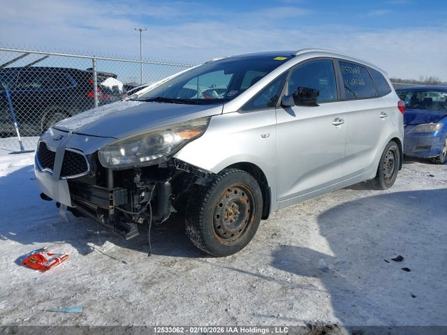 KNAHT8A31F7075708 KIA Rondo Lx/lx Value/lx Winter Edition