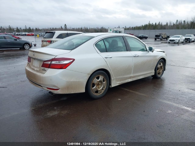 1HGCR3F98HA801955 Honda Accord Touring V6